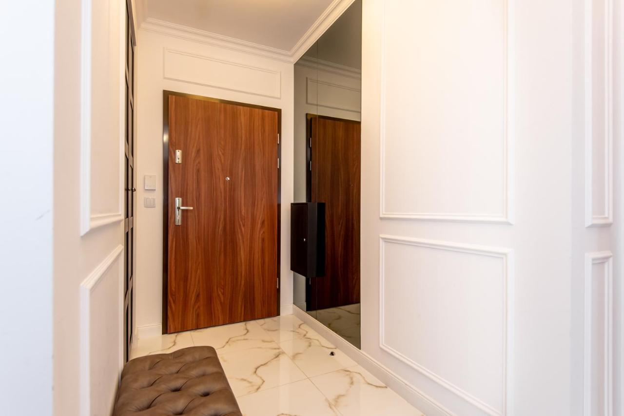 Super-Apartamenty Andersia Vip II Познань Экстерьер фото